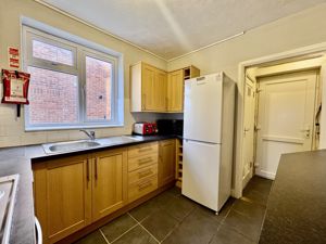 Photo 6- click for photo gallery